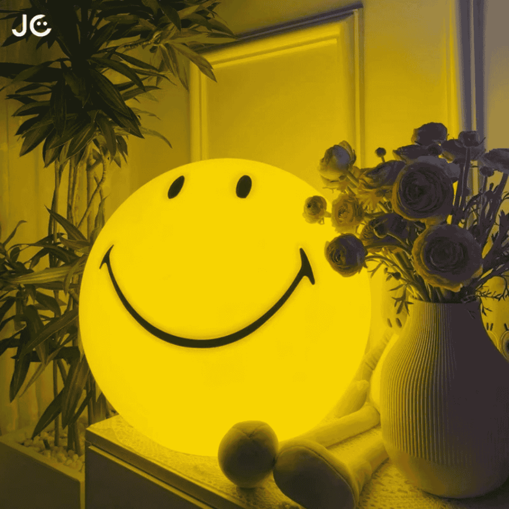 Smiley lamp